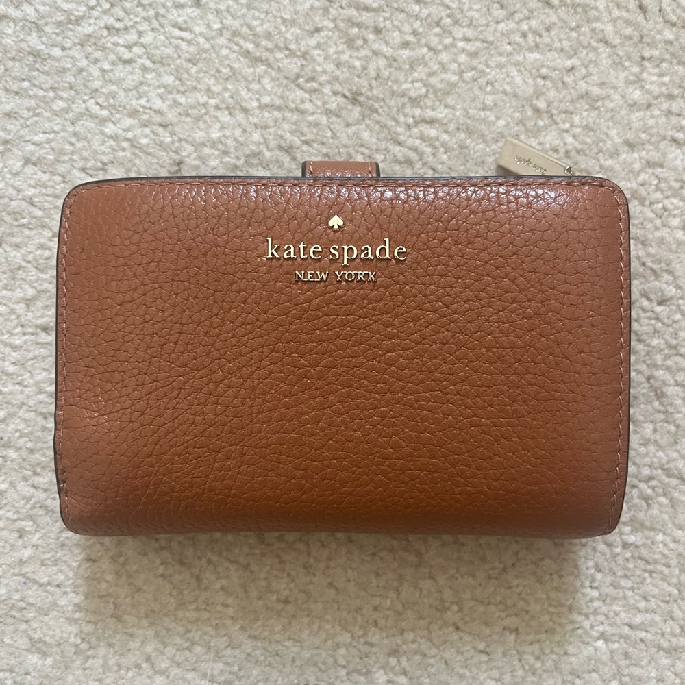 NEW NEVER USED Kate Spade Bifold Wallet